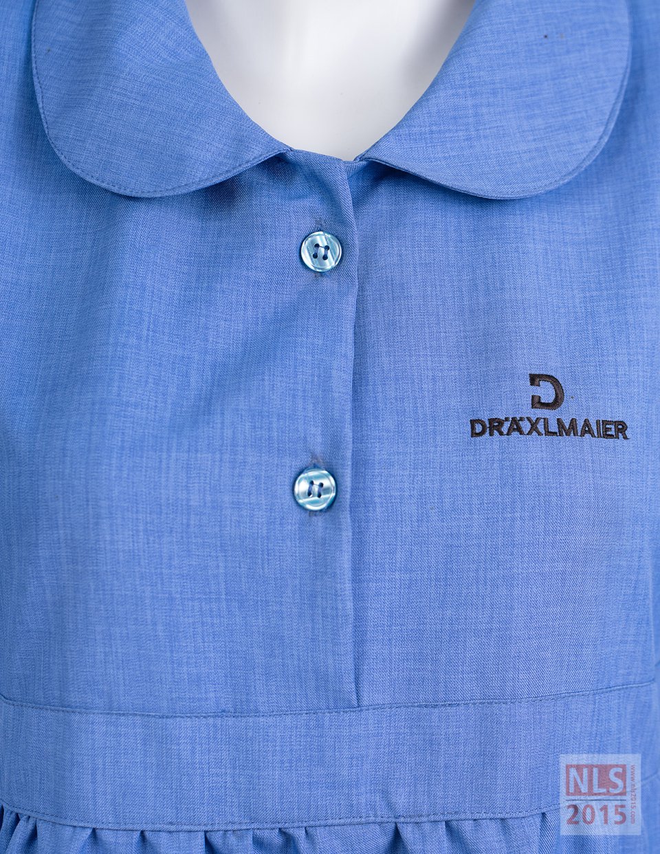 ตัวอย่างชุดคลุมท้องพนักงานสีฟ้าโรงงาน DRAXLMAIER / นลินสิริ รับตัดชุดคลุมท้องพนักงานรูปที่ 