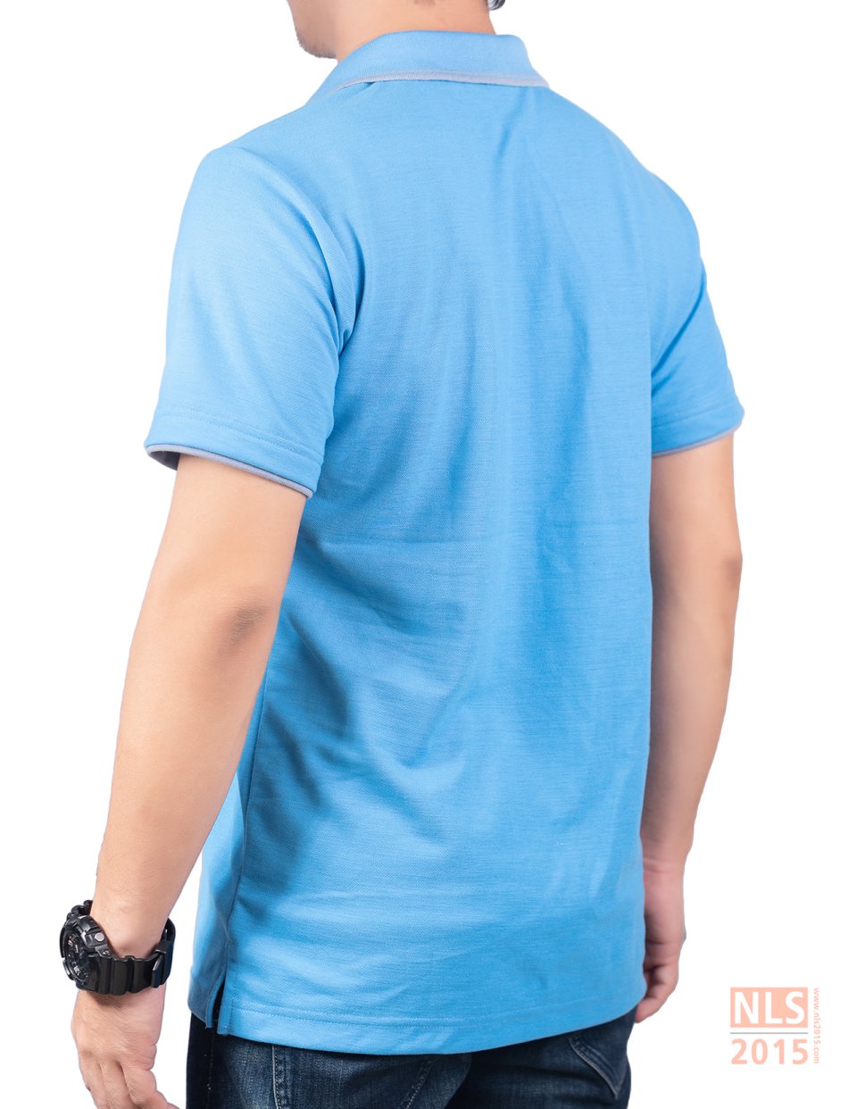 เสื้อโปโลเนื้อผ้า CVC สีฟ้า ขลิบสีเทา มีกระเป๋าอกซ้าย ปักอก 1 จุดรูปที่ 