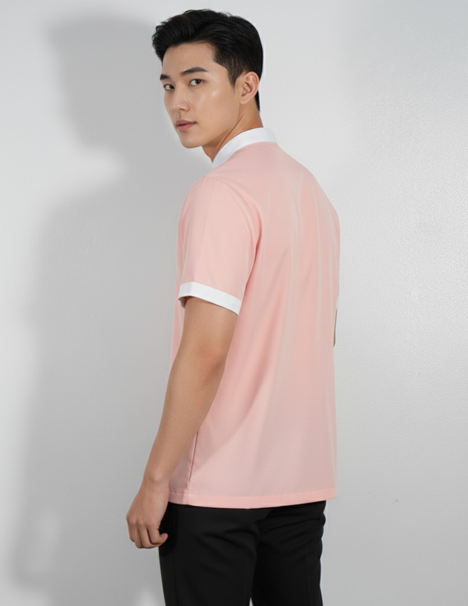 เสื้อเชิ้ตเนื้อผ้าไมโครยืดรูปที่
