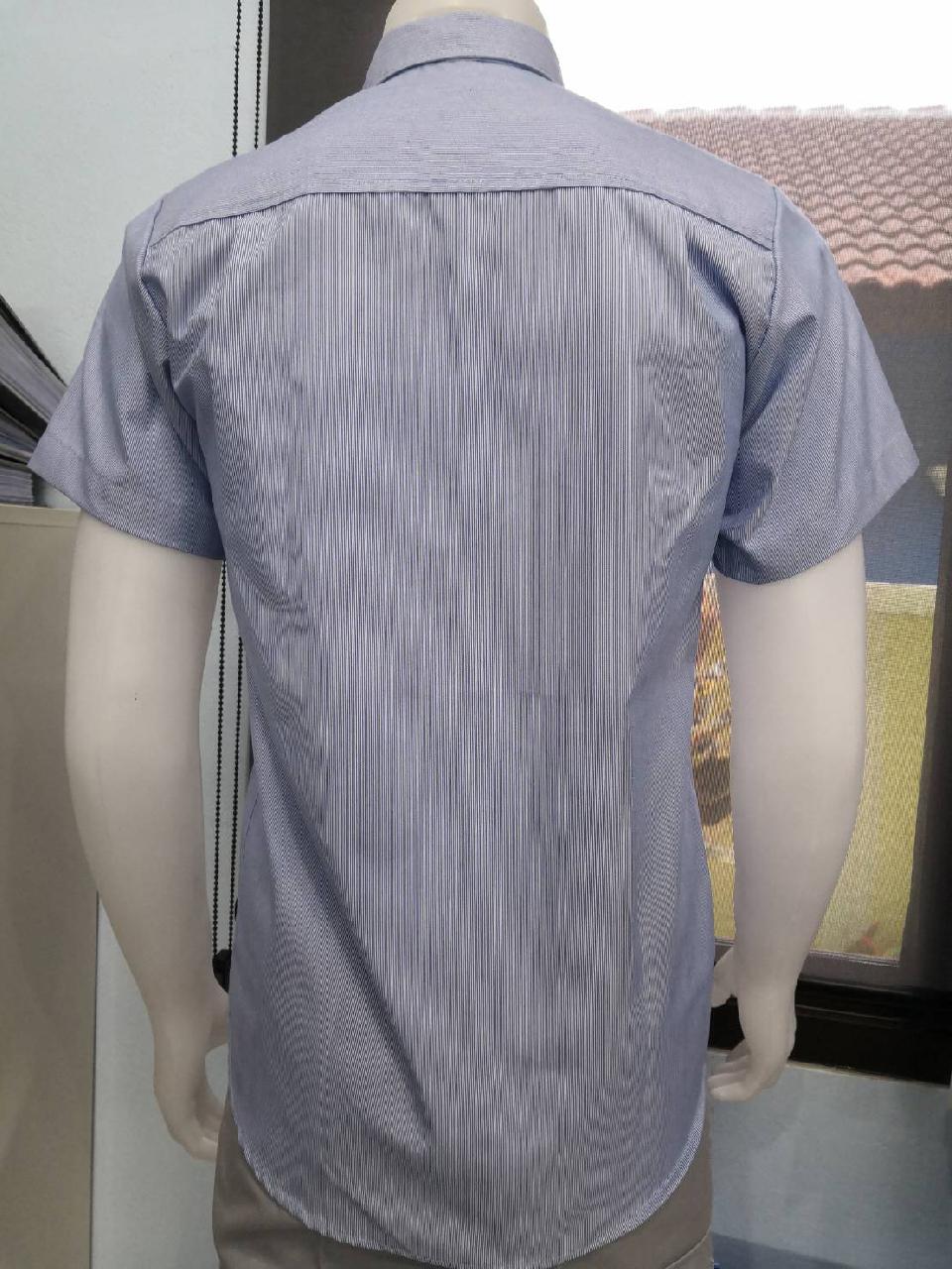 ตัวอย่างเสื้อเชิ้ตพนักงานออฟฟิศบริษัทไดว่าเอเชียรูปที่