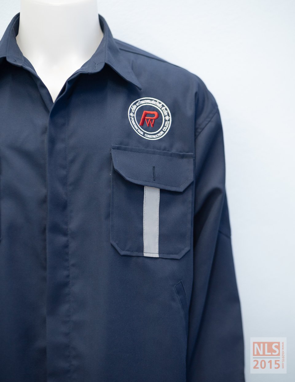 โรงงาน ตัดชุดฟอร์มพนักงาน เสื้อช้อปช่าง เสื้อเชิ้ต เสื้อโปโล กางเกงพนักงาน นลินสิริ 2015 ศรีราชา ชลบุรีรูปที่ 